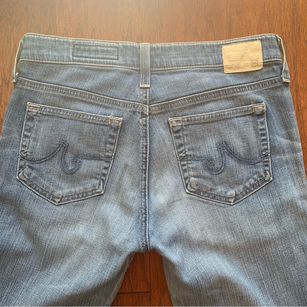 AG Adriano Goldschmied The Beau Cropped Jeans | Size 24 | Mid Blue - Picture 8 of 12